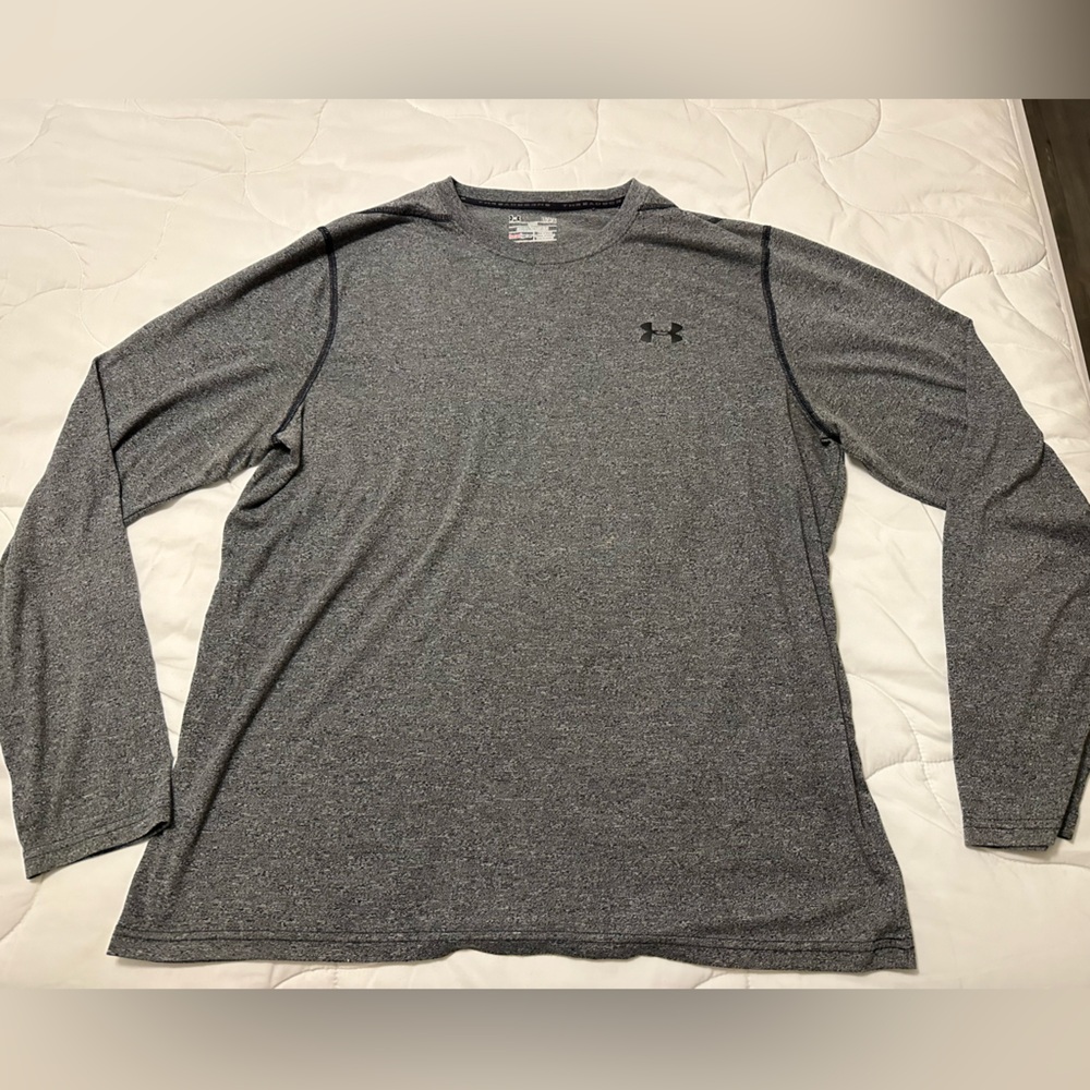 Under Armour Long Sleeve Shirt Large
